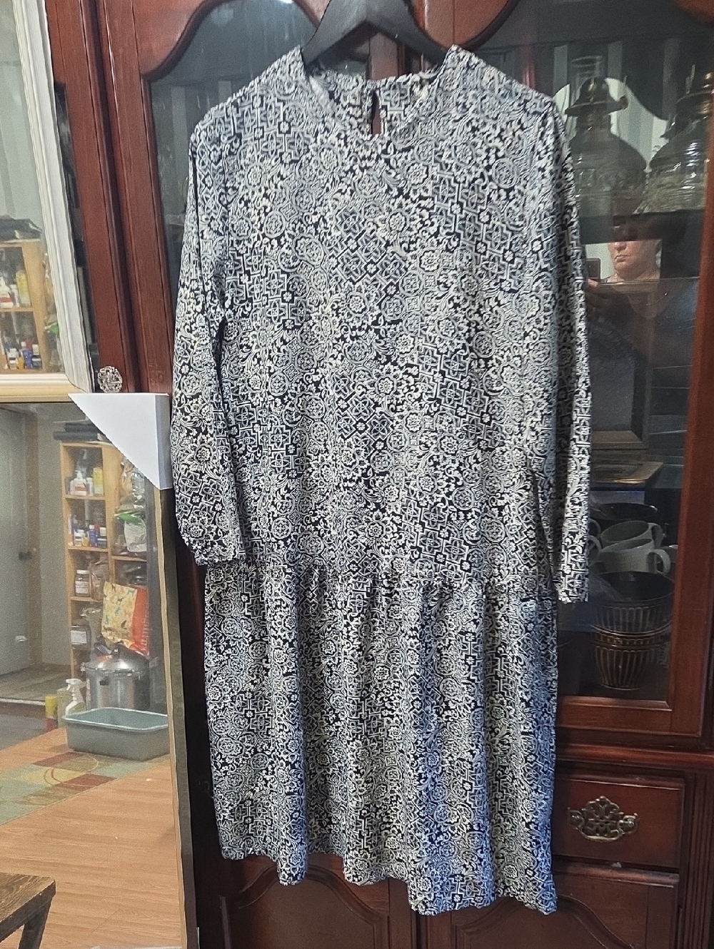 Womens Aztec Tiered Look Printed Long Sleeve Dress